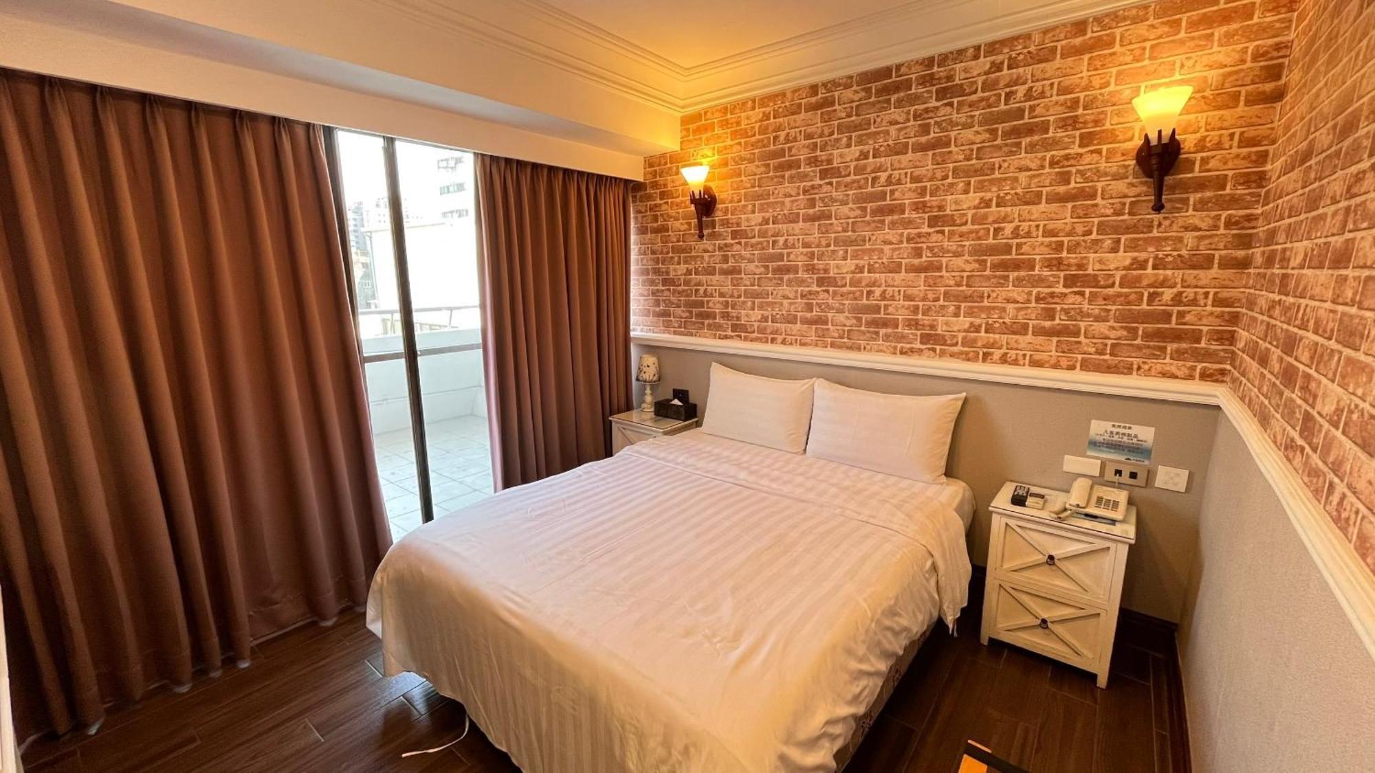 Migo Hotel Taichung Exteriör bild